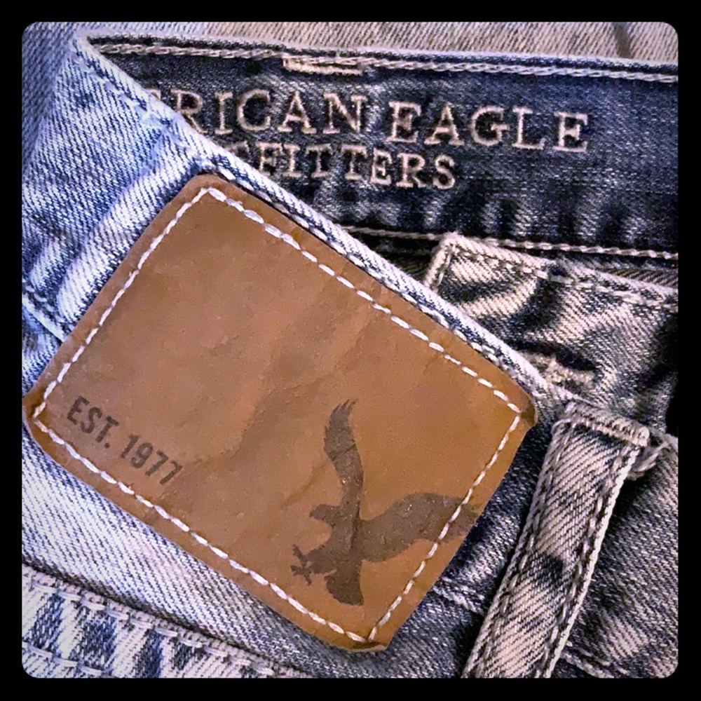 American Eagle Outfitters...Jeans...!!!